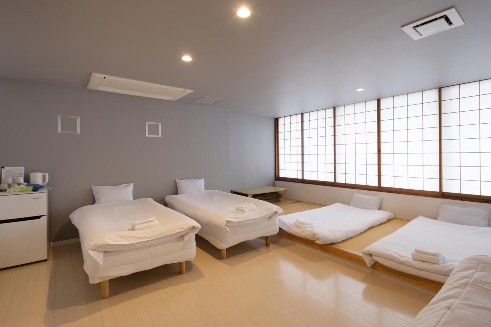 Iwatoyama Hostel Кіото Екстер'єр фото